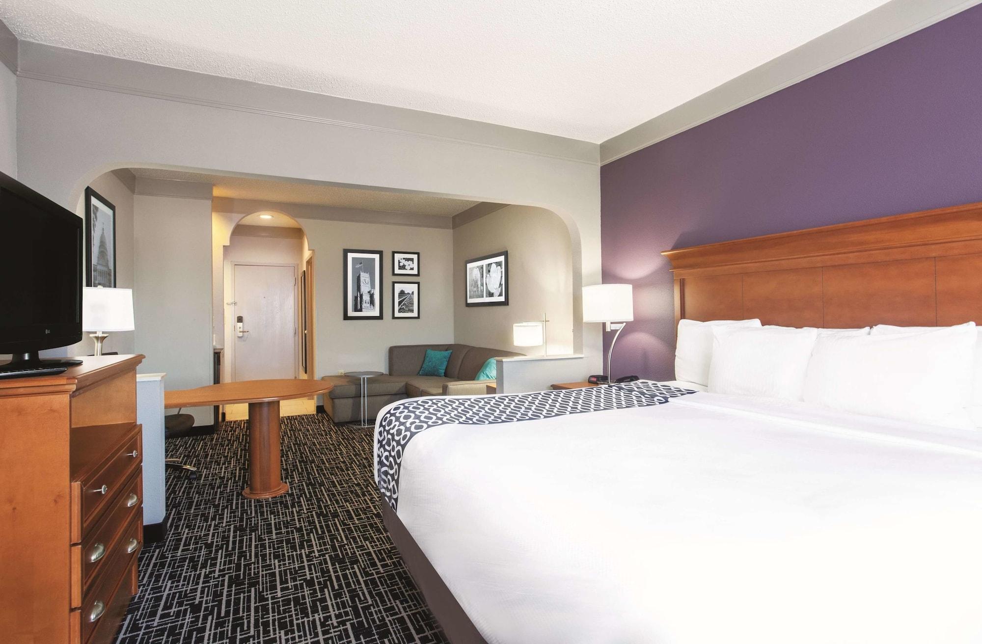 La Quinta By Wyndham Jackson Airport Ξενοδοχείο Pearl Εξωτερικό φωτογραφία